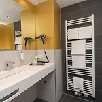 Looken By Hackmann 4*