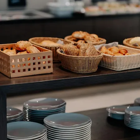 Hotel Looken By Hackmann 4*