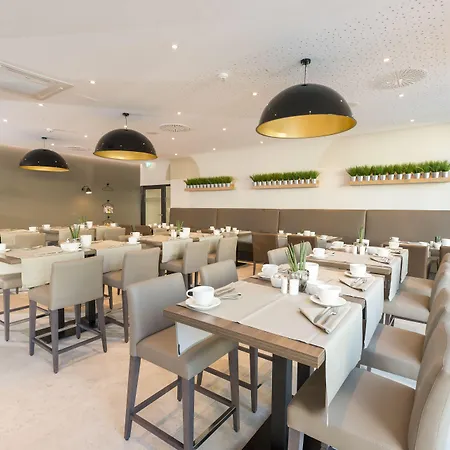 Hotel Looken By Hackmann 4*