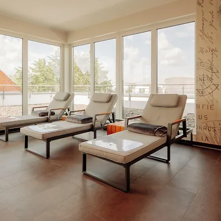 Looken By Hackmann Hotel 4*